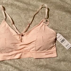 Danskin padded sports/ lounge bra